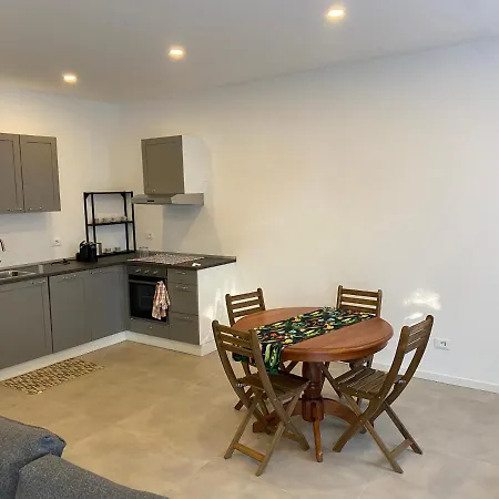 Casa Zehnder Apartment